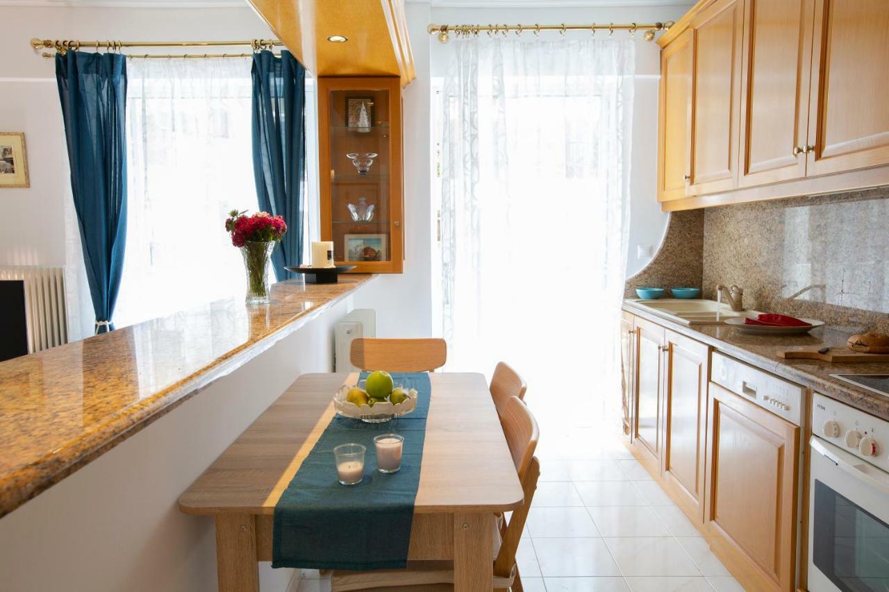 Zeas Apartment Пирея Екстериор снимка
