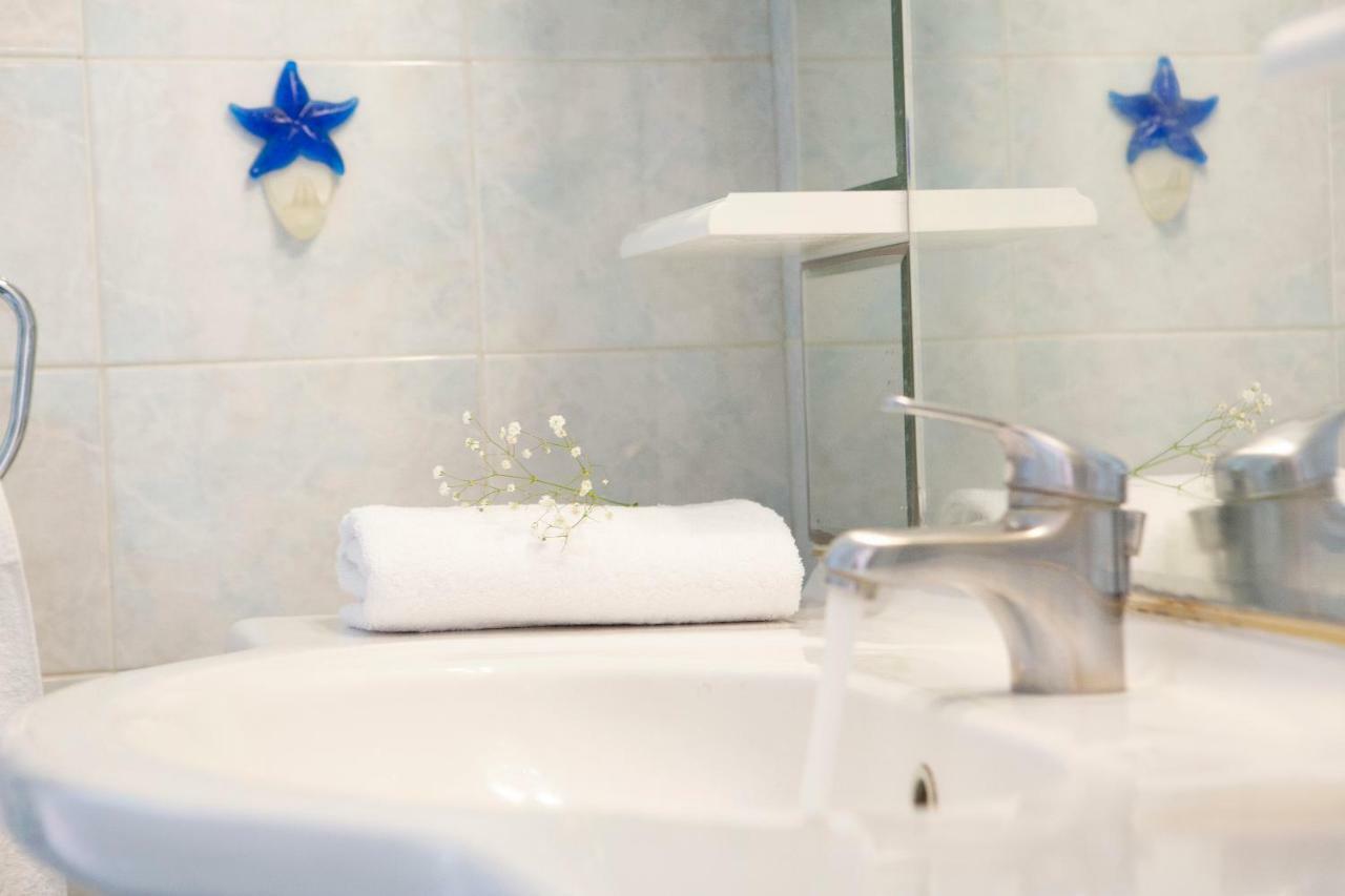 Zeas Apartment Пирея Екстериор снимка